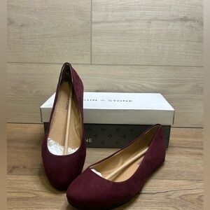 New WB Woman’s Sun + Stone Elianaf Plum Flat Shoe 6.5